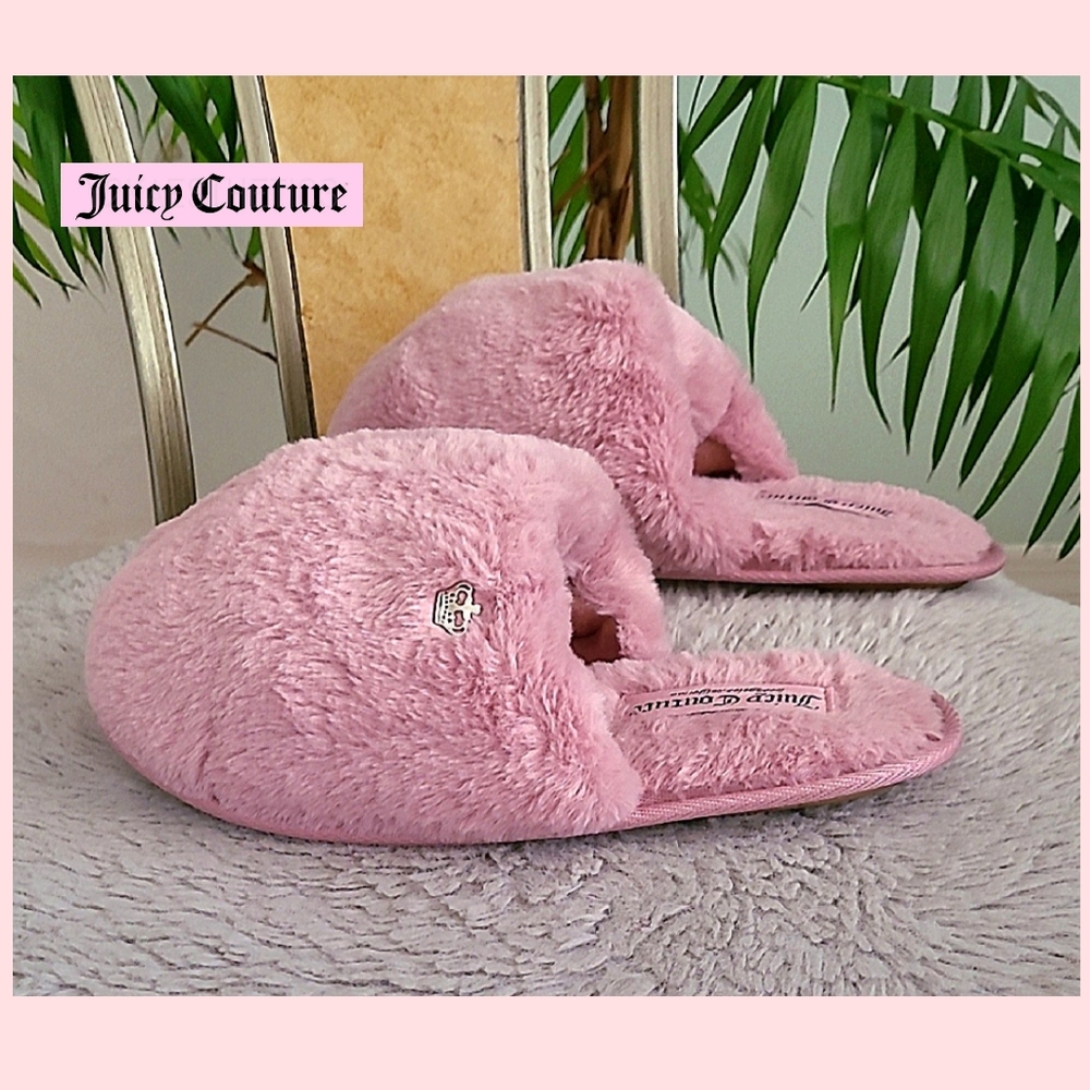 Juicy Couture Soft Slippers ❤️